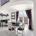 빌라 Malpas Exceptional 3 Bed - Sleeps 6 - Pool - Hottub- Parking