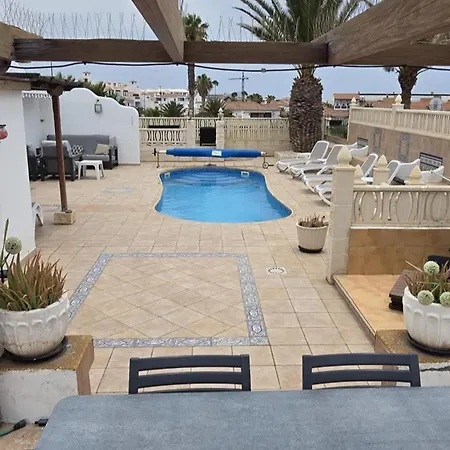 Villa Exceptional 3 Bed Malpas Sleeps 6 H Pool San Miguel de Abona